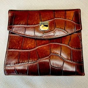 Vintage Dooney and Bourke Croco Embossed Leather Bi-fold Wallet